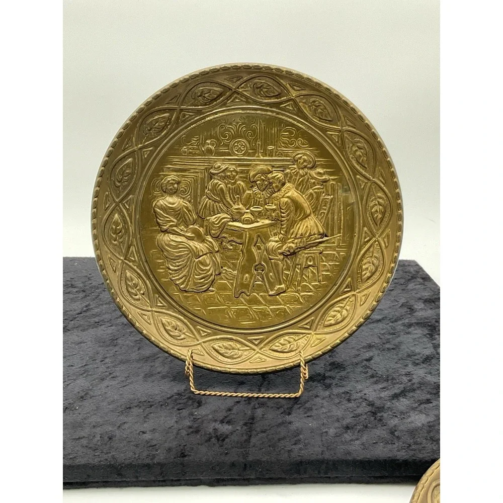 Brass English Pub Embossed Wall Hanging/Plates— Vintage 9.5